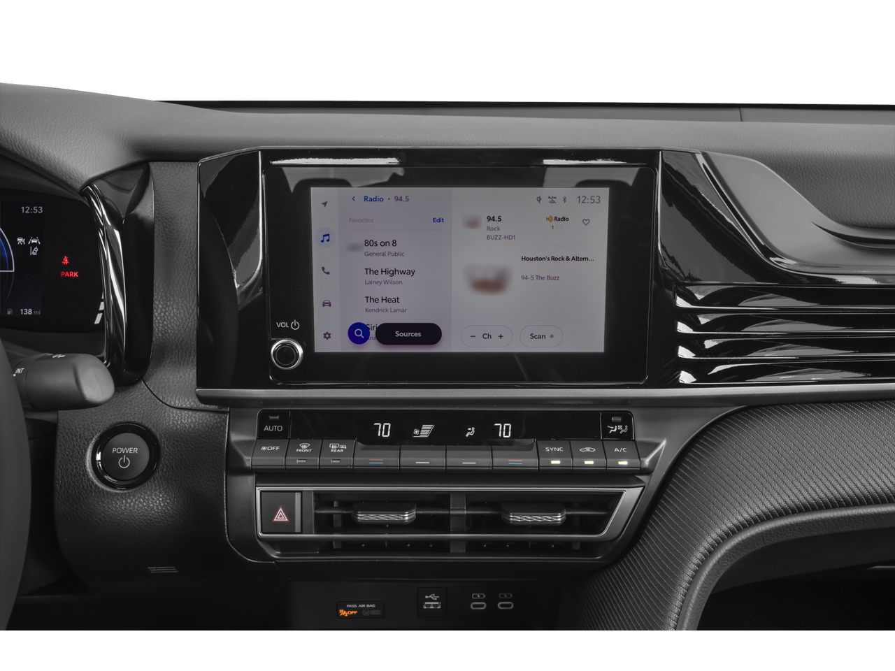 2026 Toyota Camry SE Hybrid