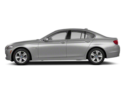 2012 BMW 5 Series 550i