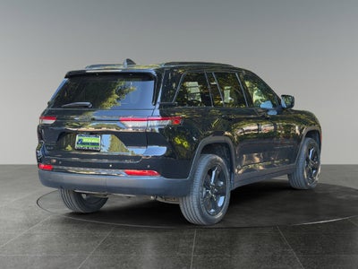 2023 Jeep Grand Cherokee Altitude 4x4