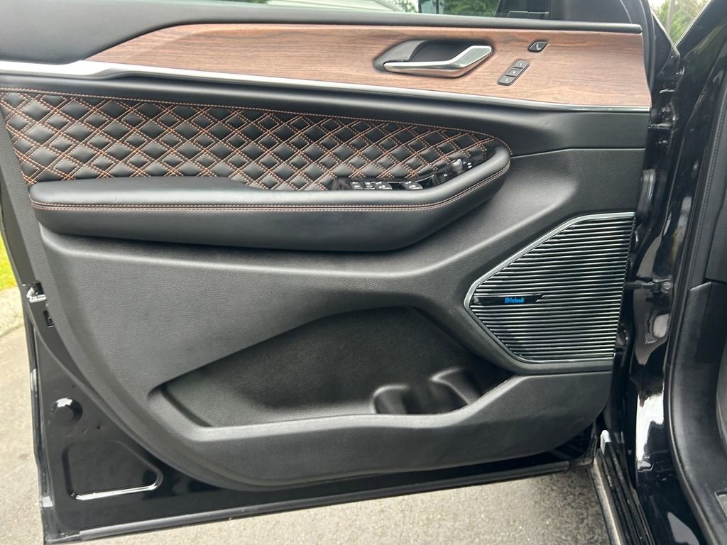 2022 Jeep Grand Cherokee 4xe Summit