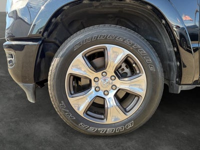 2022 RAM 1500 Laramie Crew Cab 4x4 5'7" Box