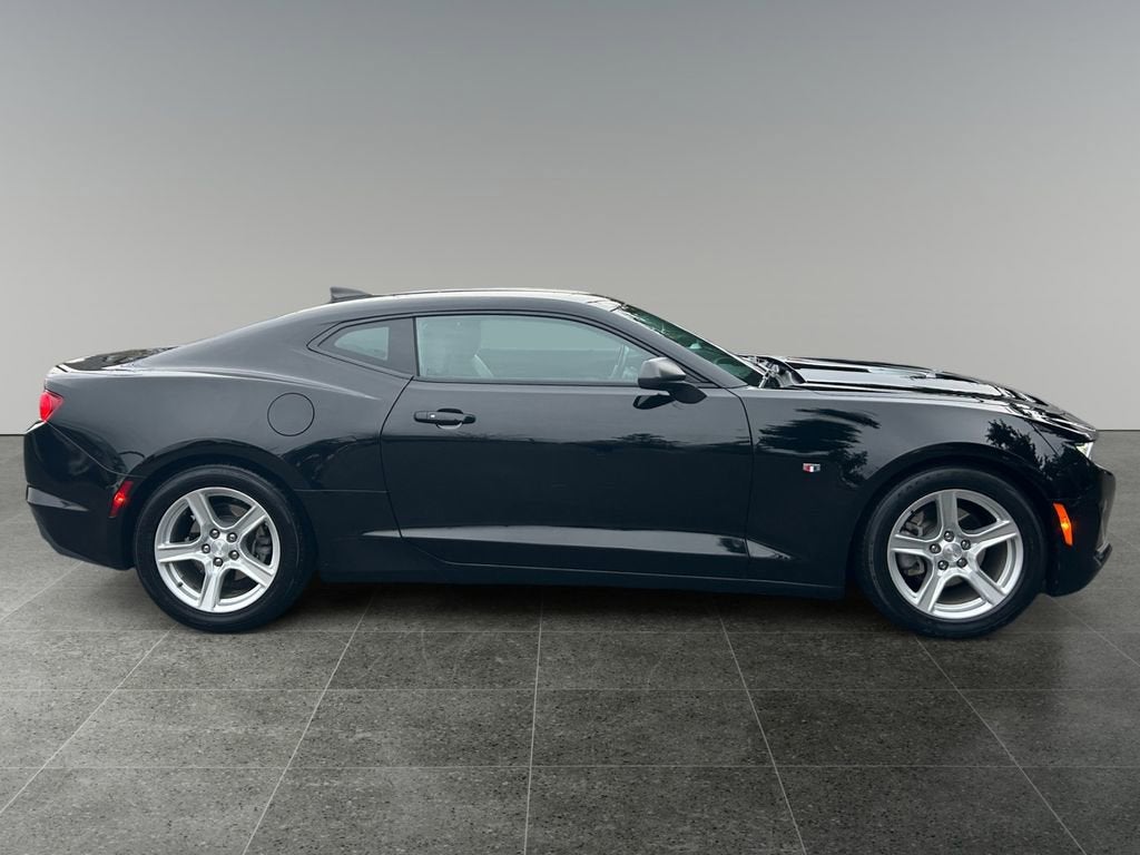 2022 Chevrolet Camaro 1LT