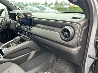 2025 Chevrolet Colorado WT/LT