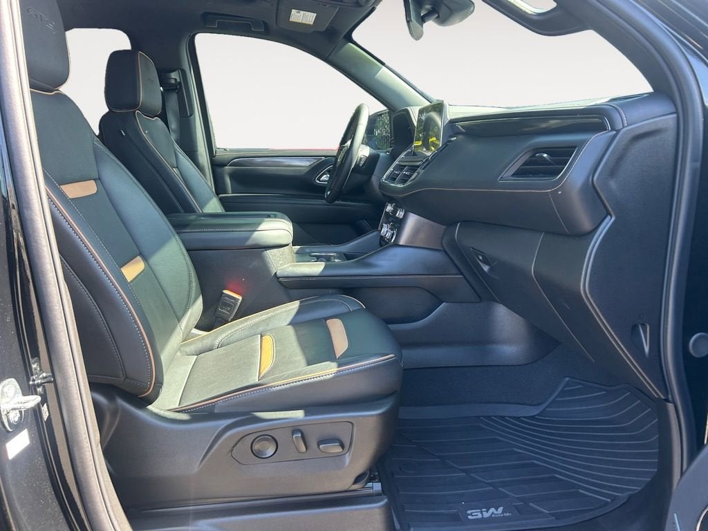 2024 GMC Yukon XL AT4