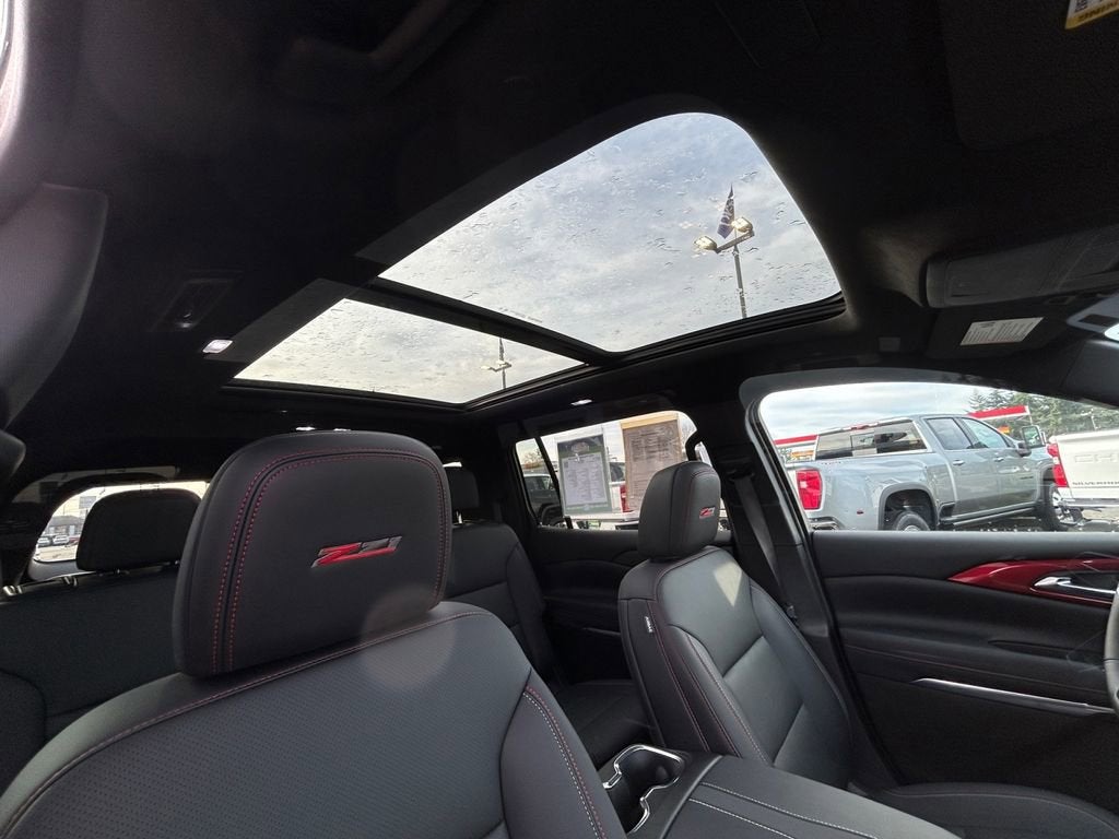 2025 Chevrolet Traverse Z71