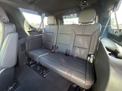 2025 Chevrolet Suburban RST