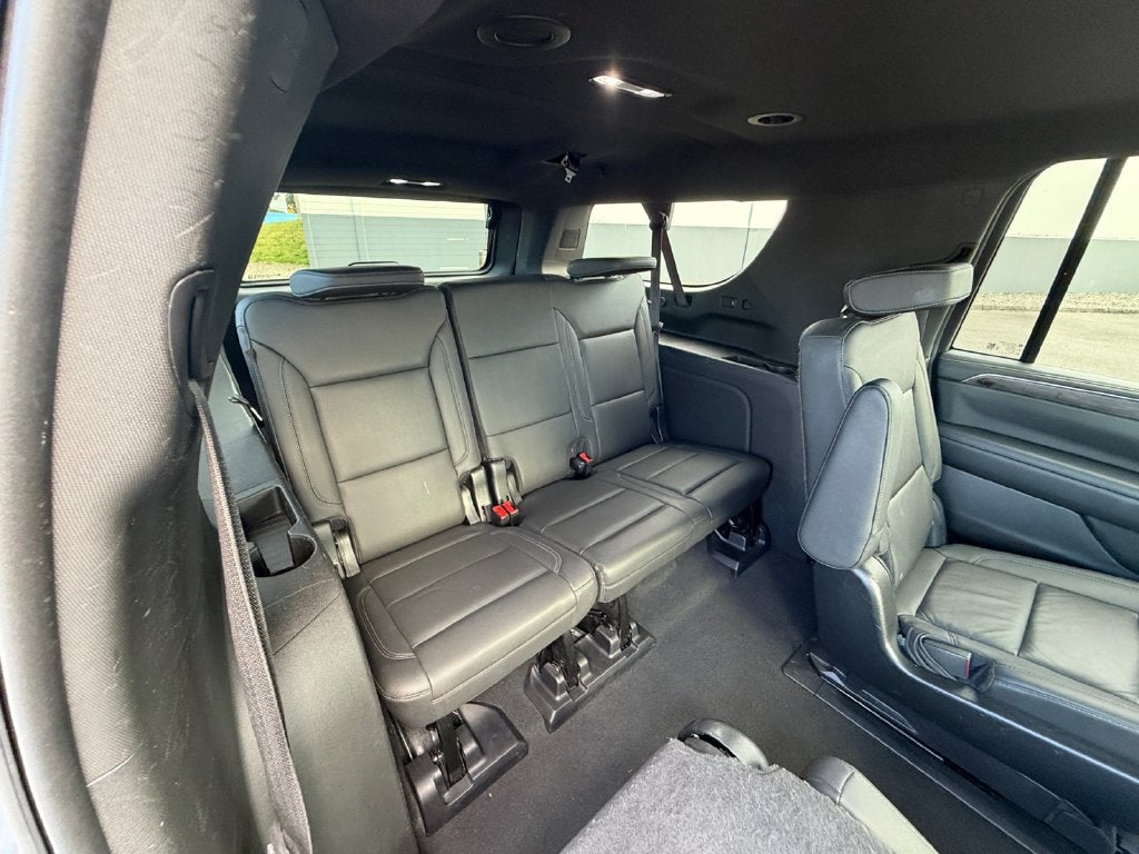 2022 Chevrolet Suburban LT