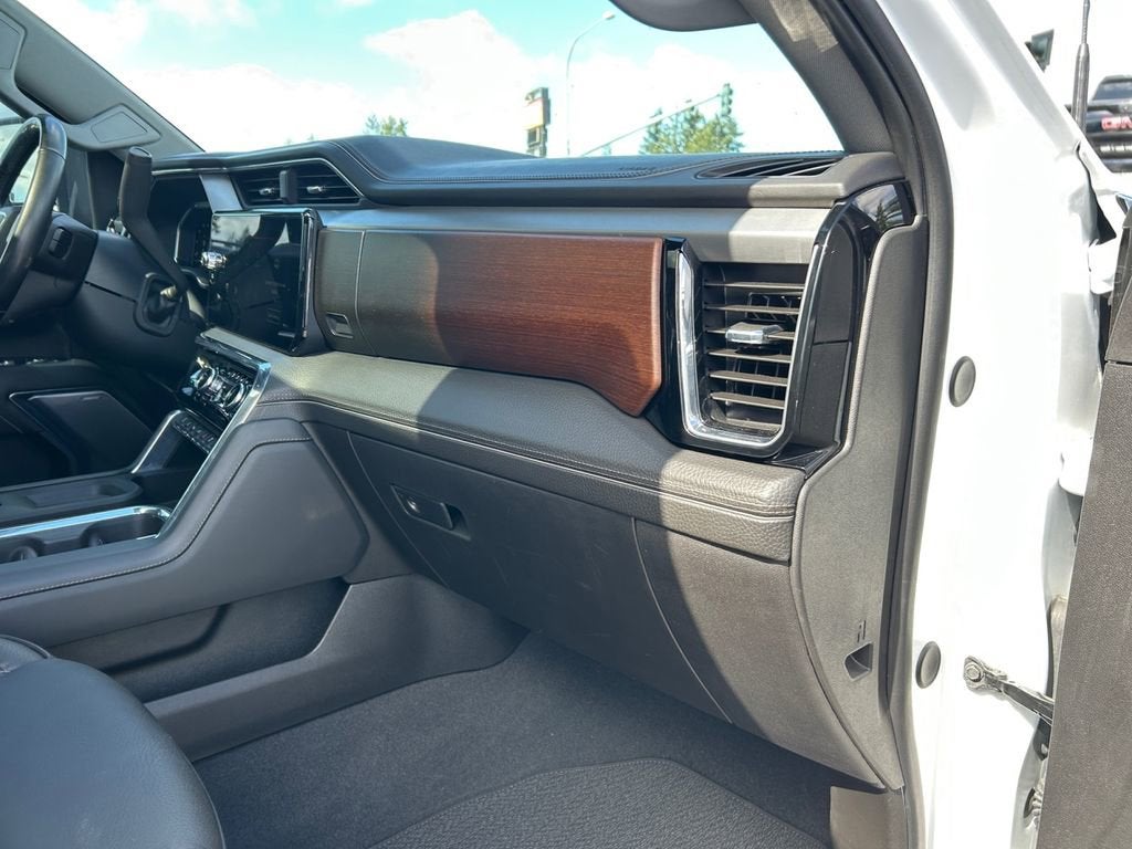 2024 GMC Sierra 3500 HD Denali