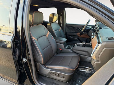 2023 GMC Canyon AT4