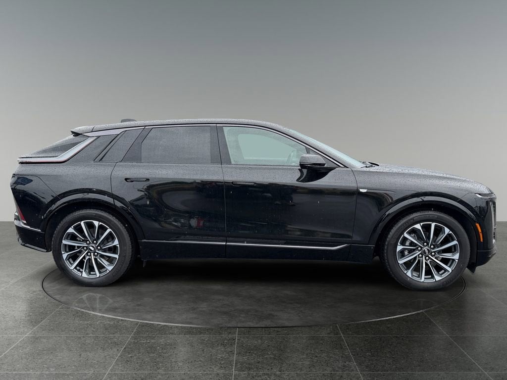 2024 Cadillac LYRIQ Sport 1