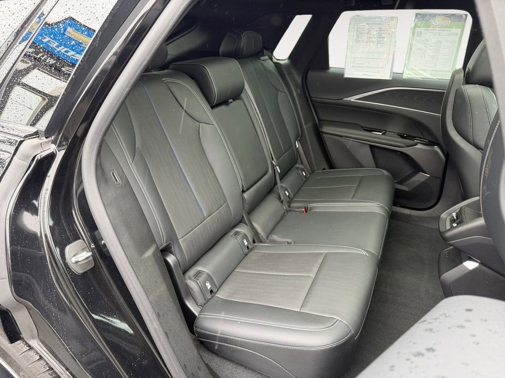 2024 Cadillac LYRIQ Sport 1