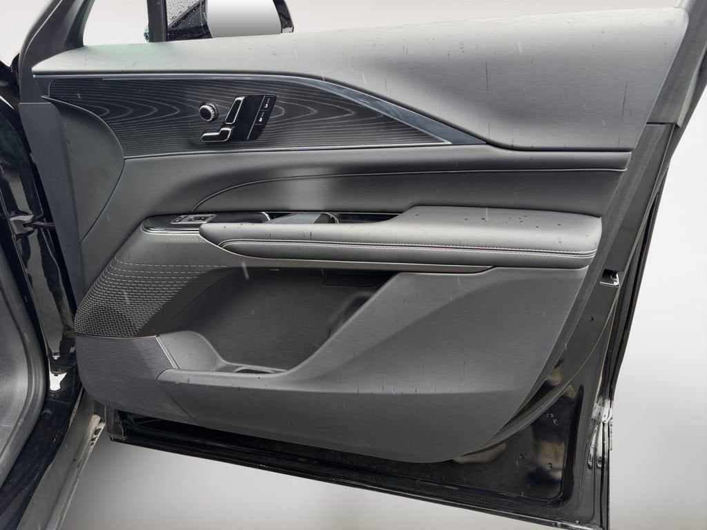 2024 Cadillac LYRIQ Sport 1