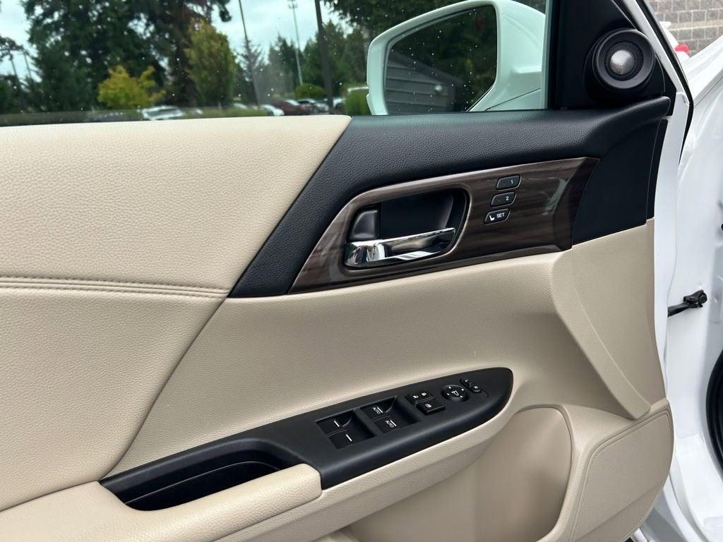 2017 Honda Accord Sedan EX-L V6