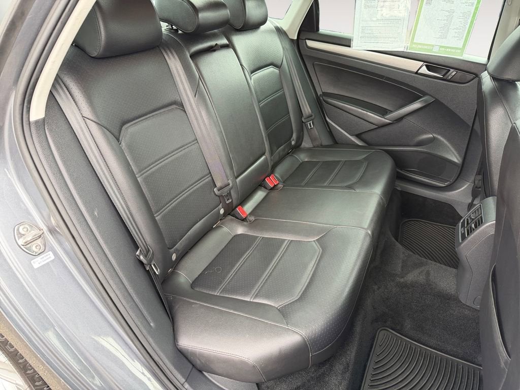 2015 Volkswagen Passat 2.0L TDI SE