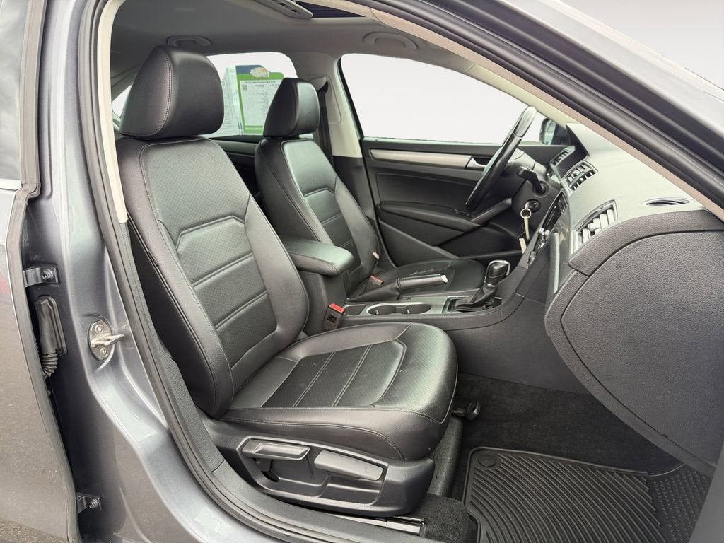 2015 Volkswagen Passat 2.0L TDI SE