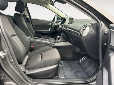 2018 Mazda Mazda3 5-Door Sport