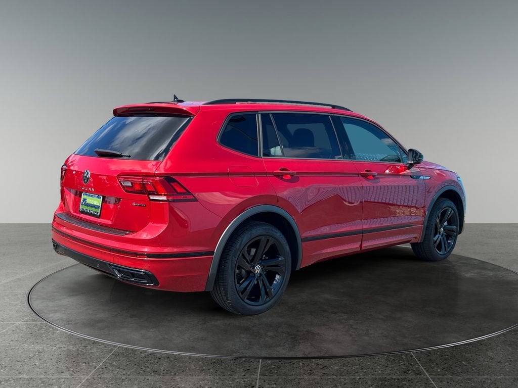 2024 Volkswagen Tiguan SE R-Line Black