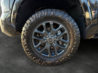 2022 Toyota Tundra Platinum