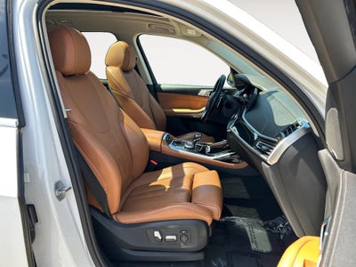 2019 BMW X7 xDrive40i