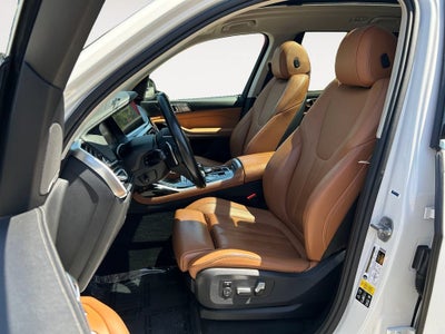2019 BMW X7 xDrive40i