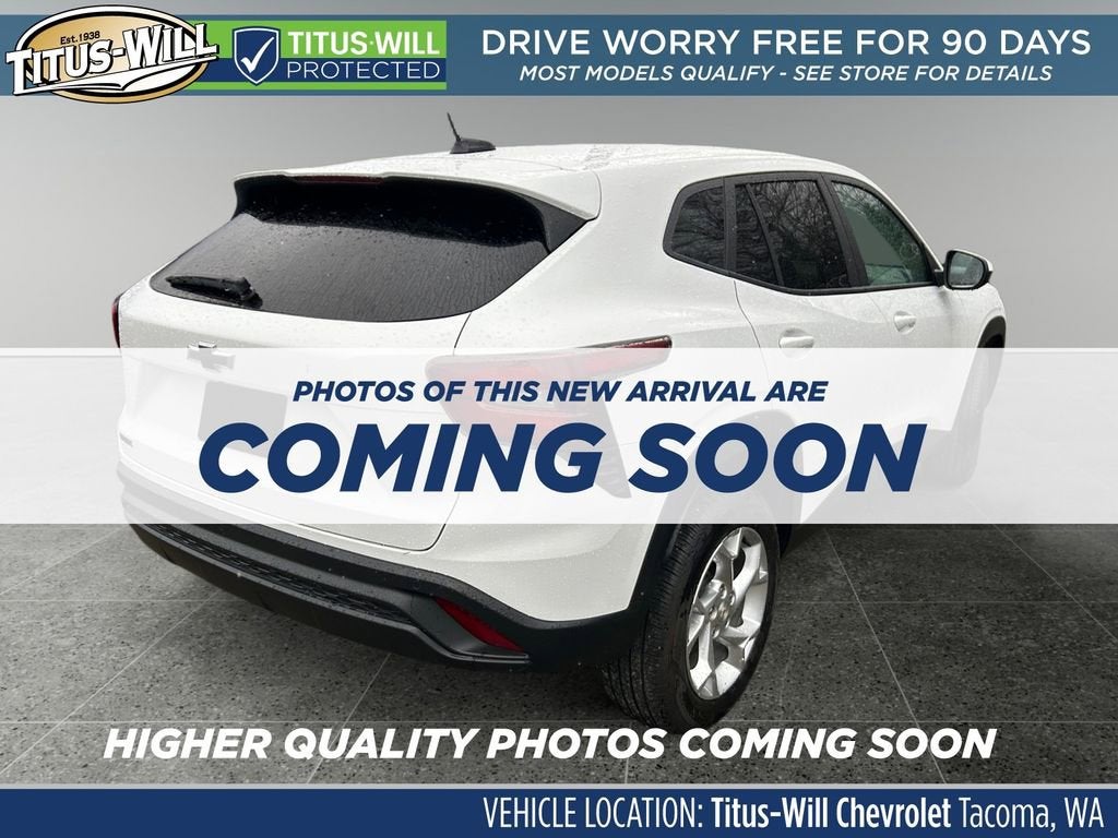 2025 Chevrolet Trax LS