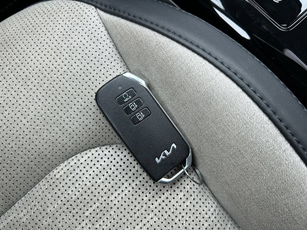 2023 Kia Niro EV Wave