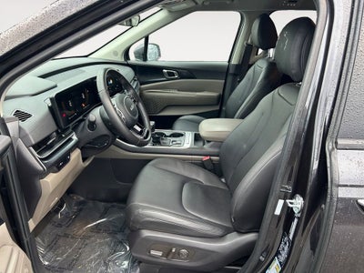 2025 Kia Carnival LXS