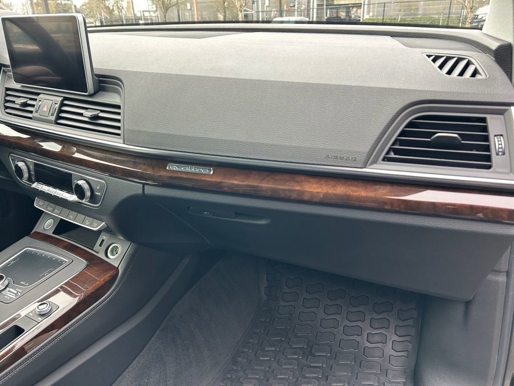 2020 Audi Q5 Premium Plus