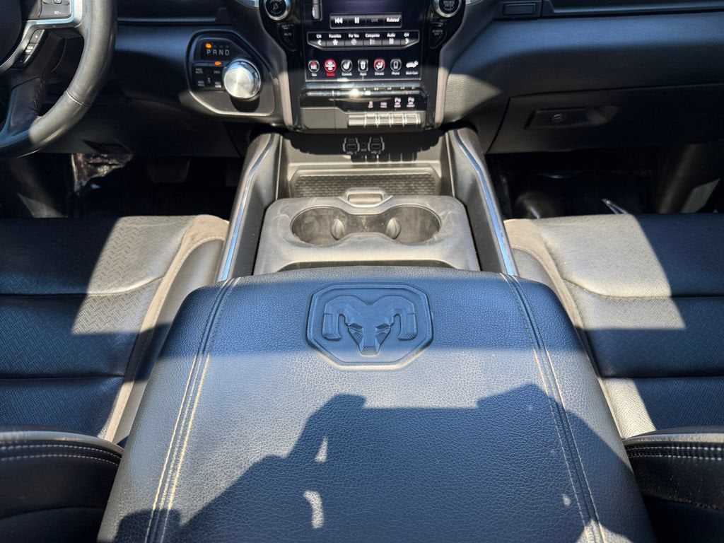 2021 RAM 1500 Laramie Crew Cab 4x4 5'7" Box