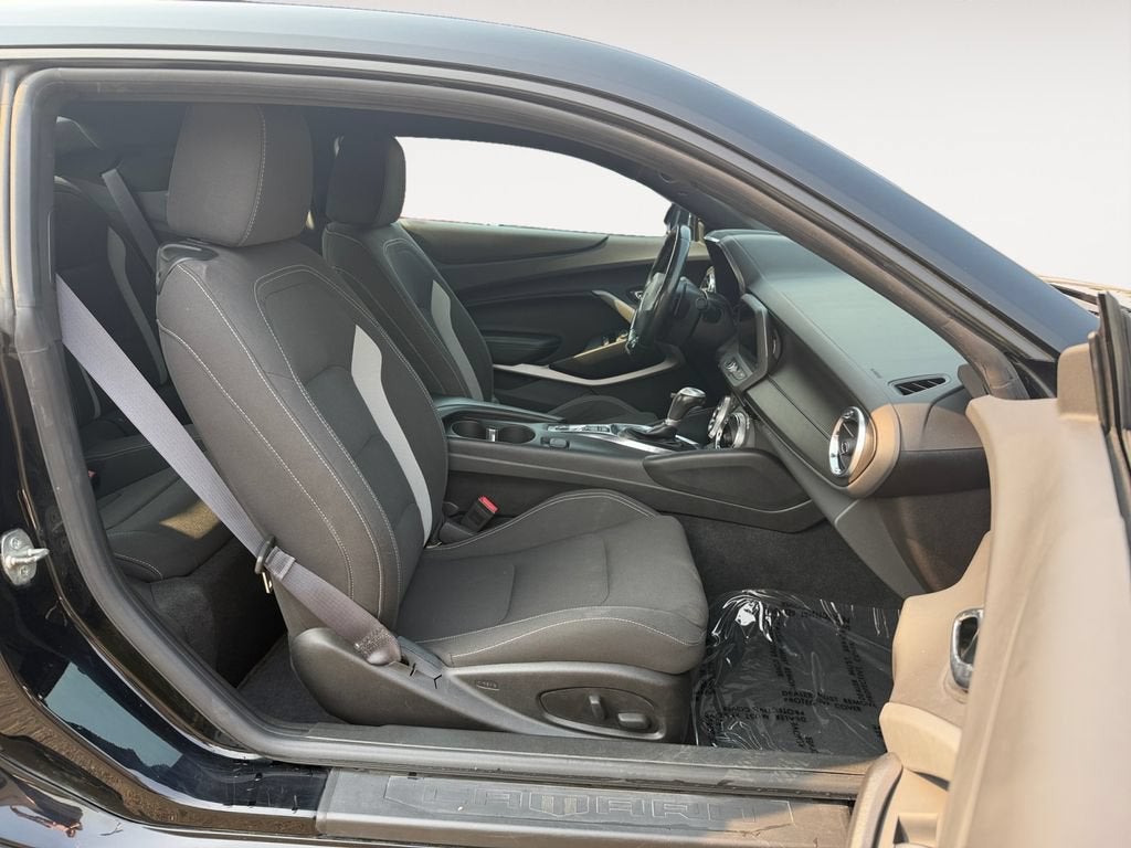 2017 Chevrolet Camaro 1LT