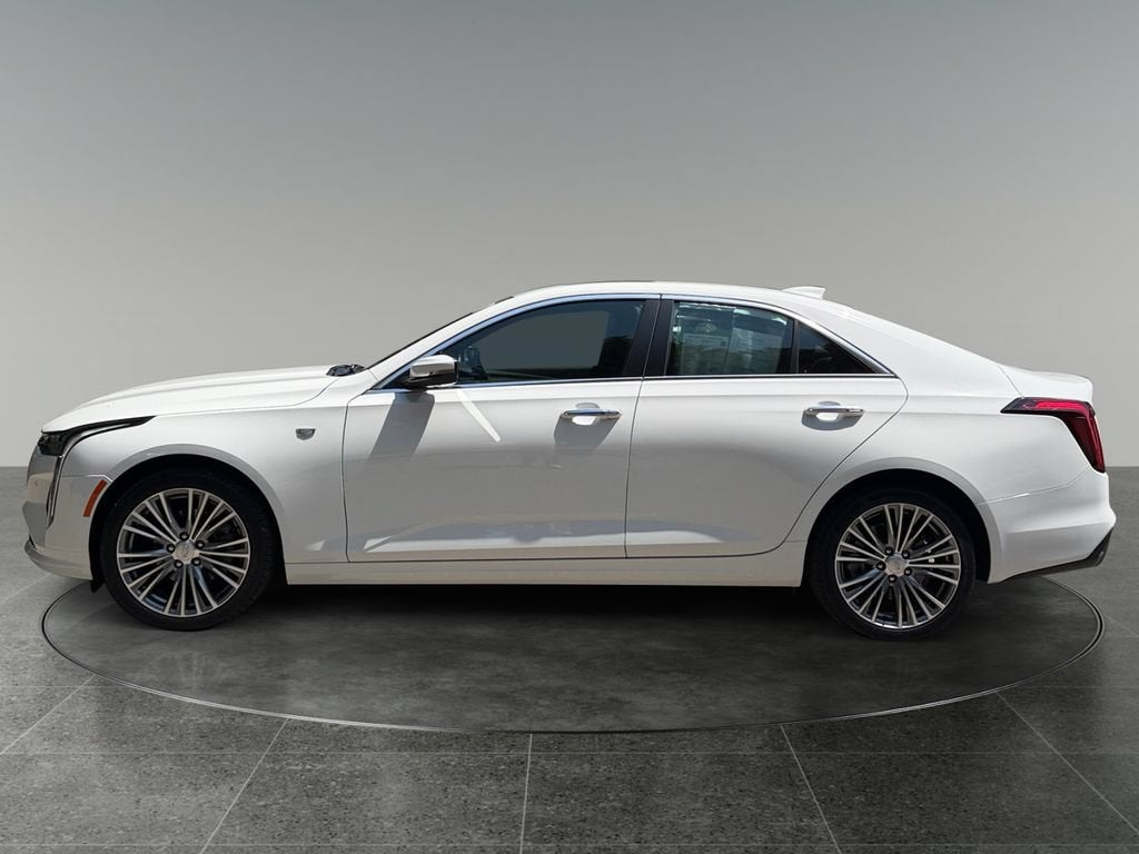 2026 Cadillac CT4 Premium Luxury