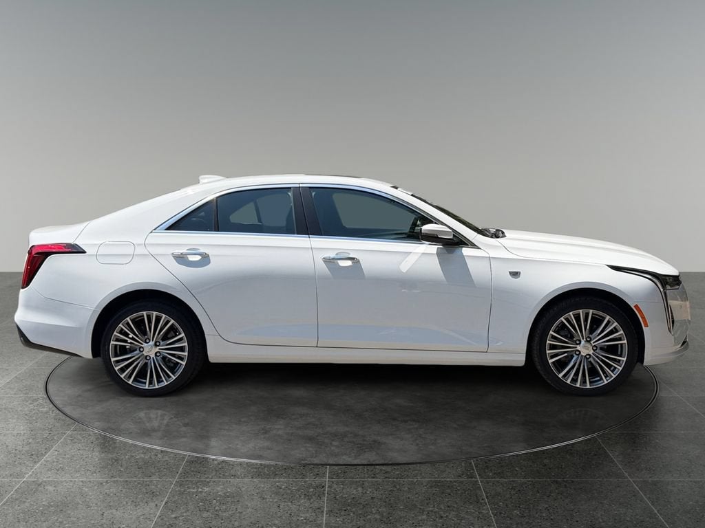 2026 Cadillac CT4 Premium Luxury