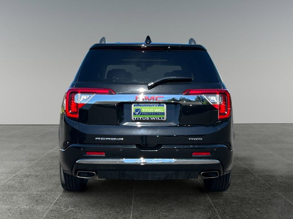 2022 GMC Acadia Denali