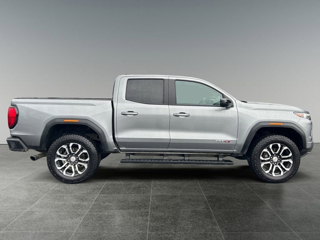 2023 GMC Canyon AT4