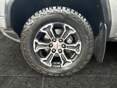 2023 GMC Canyon AT4
