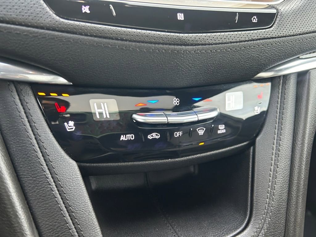 2021 Cadillac XT5 Sport