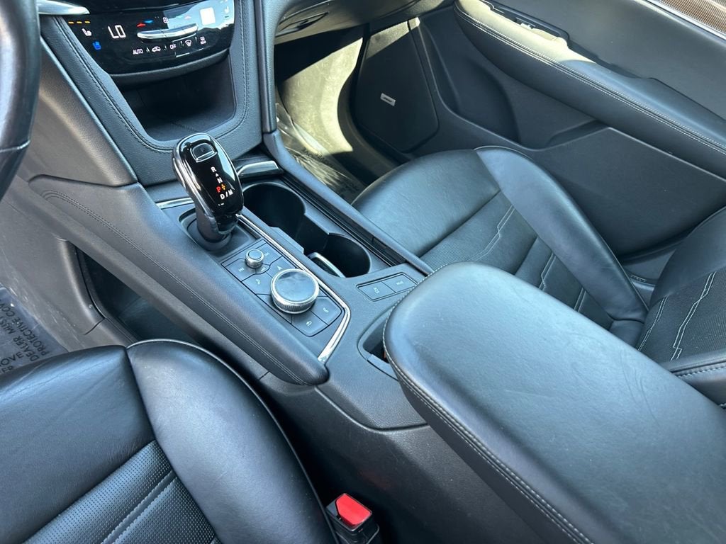 2020 Cadillac XT6 Premium Luxury