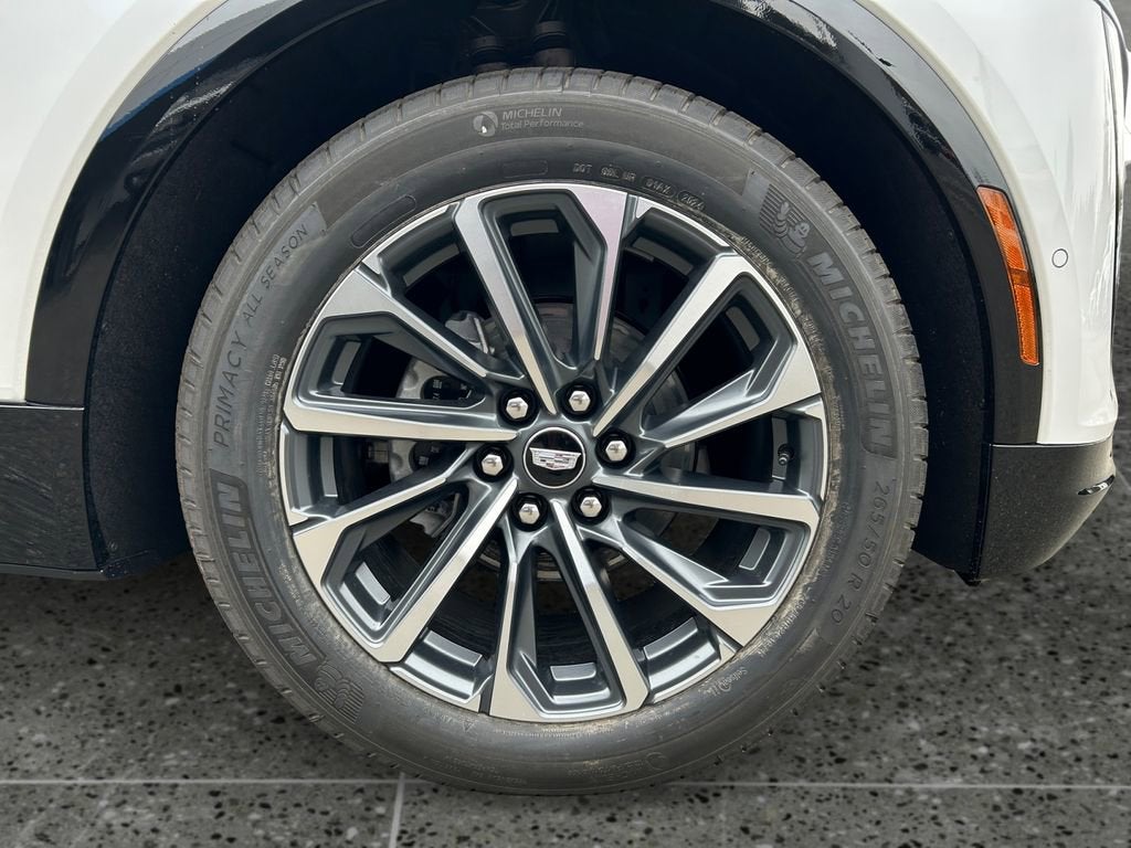 2025 Cadillac LYRIQ Sport 1