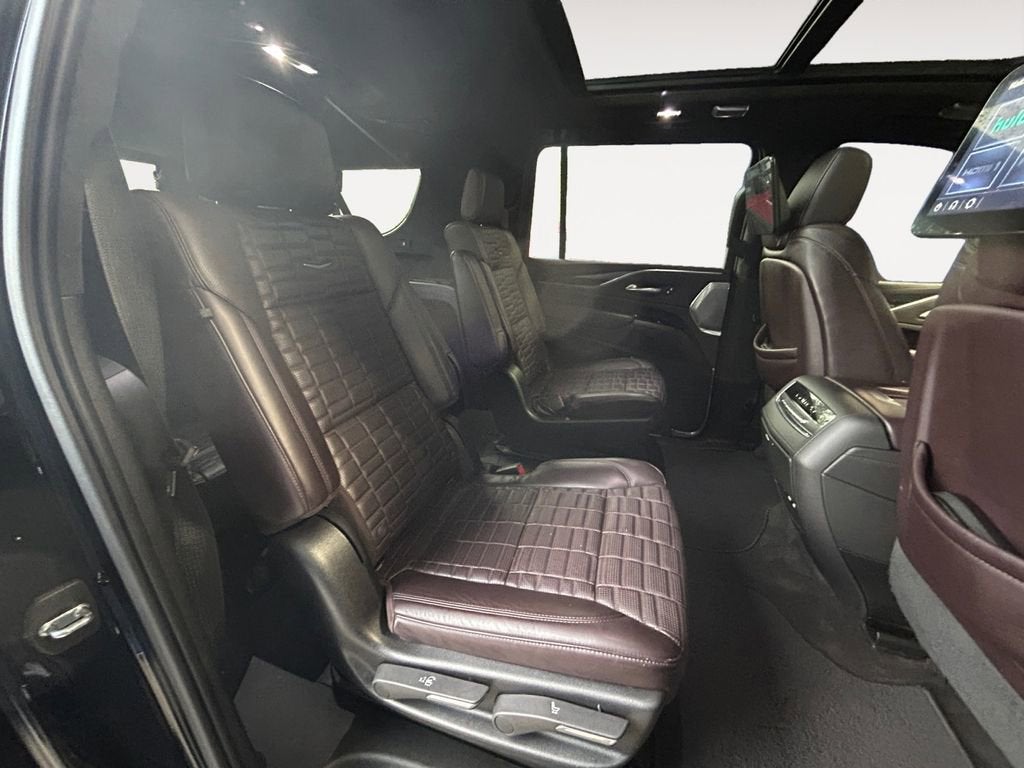 2022 Cadillac Escalade ESV Sport Platinum