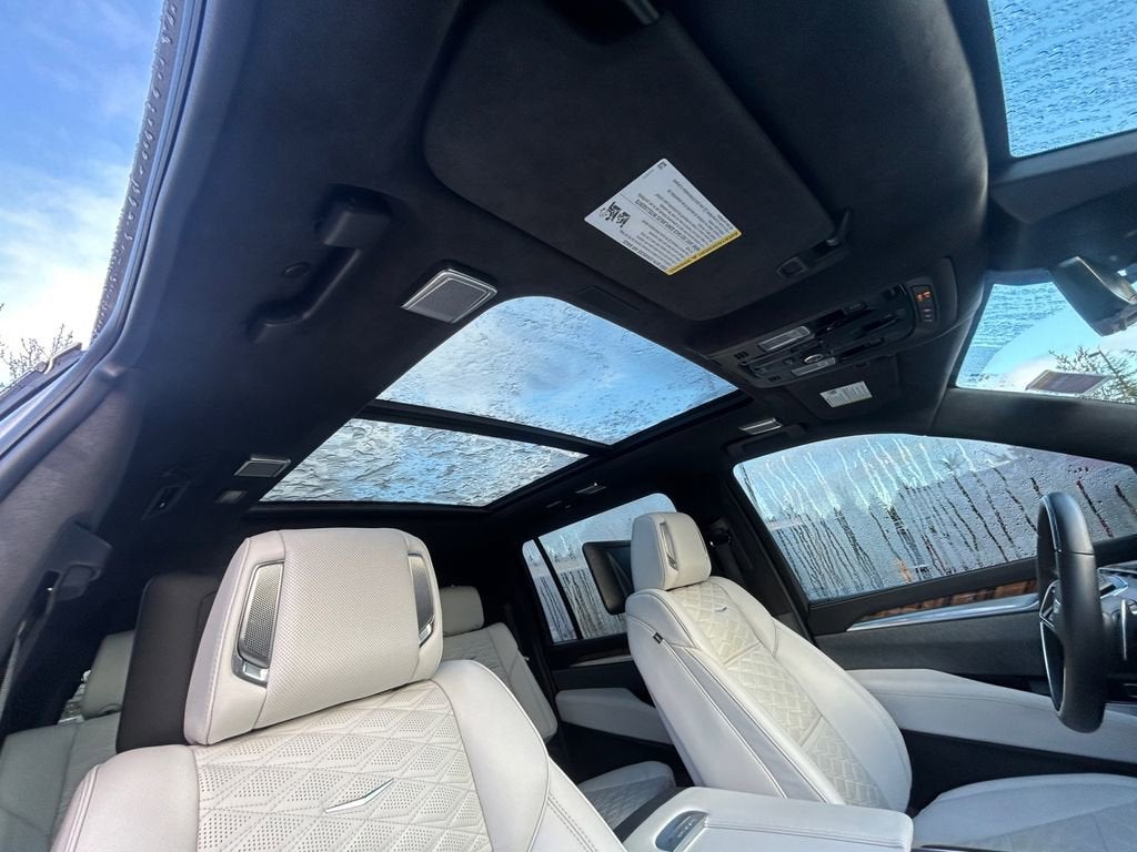 2025 Cadillac Escalade ESV Premium Luxury Platinum