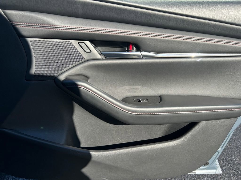 2025 Mazda Mazda3 Sedan 2.5 S Carbon Edition