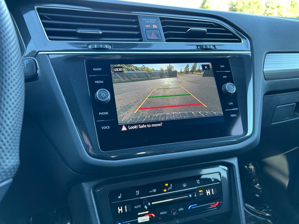 2024 Volkswagen Tiguan 2.0T SEL R-Line