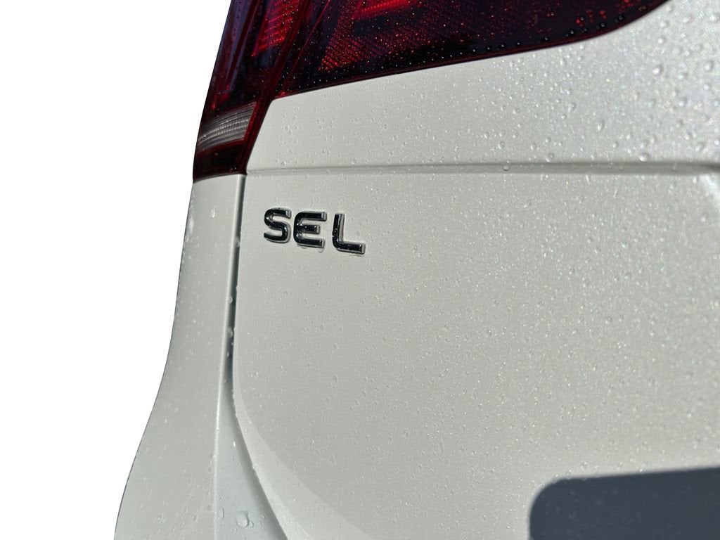 2024 Volkswagen Tiguan 2.0T SEL R-Line