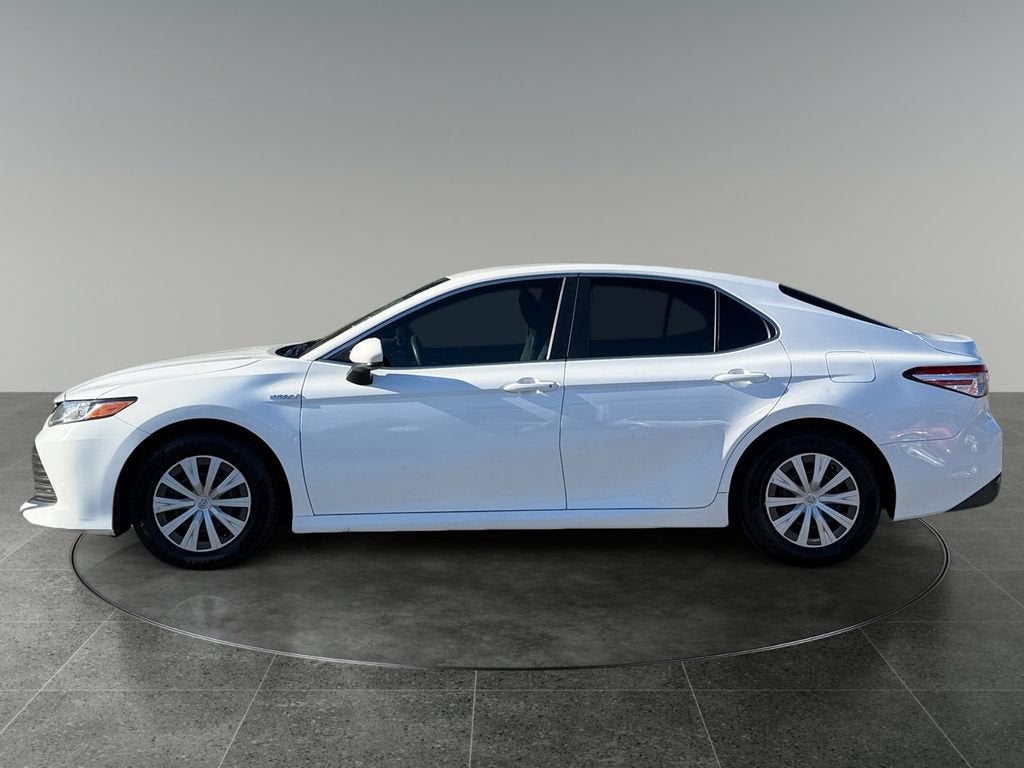 2018 Toyota Camry Hybrid LE