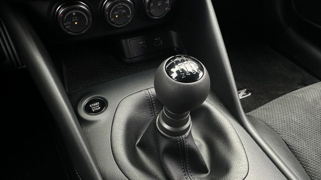 2025 Nissan Z Performance