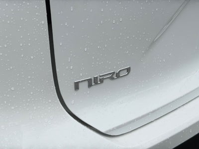 2025 Kia Niro LX