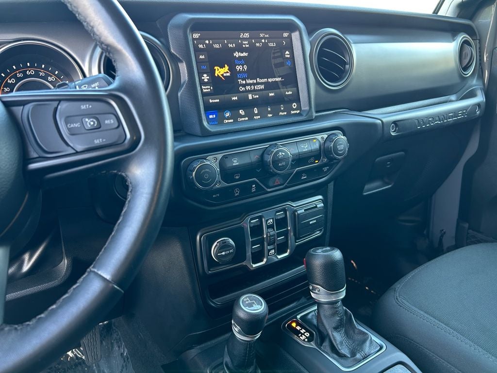 2022 Jeep Wrangler Unlimited Willys