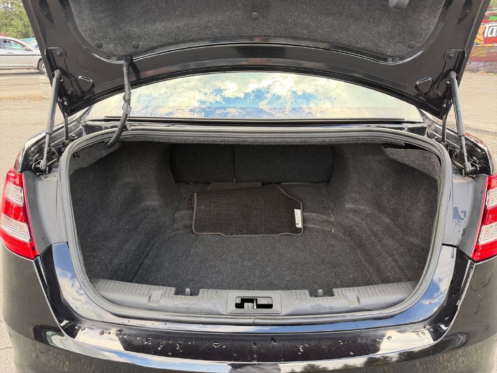 2019 Ford Taurus Limited