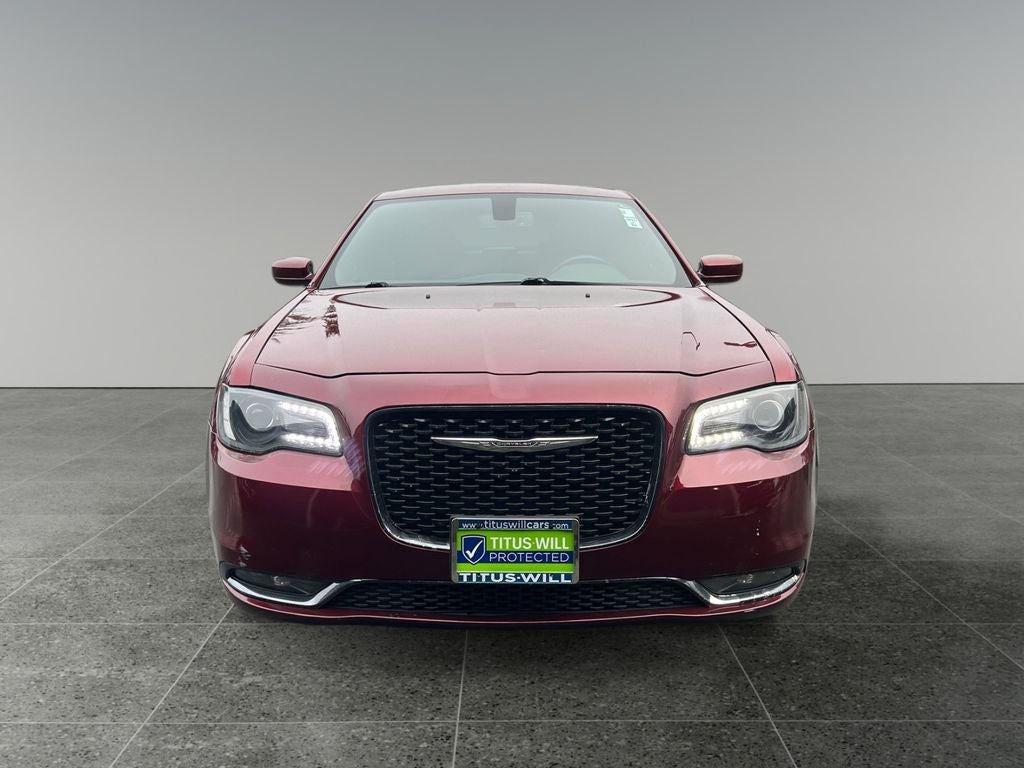 2019 Chrysler 300 S