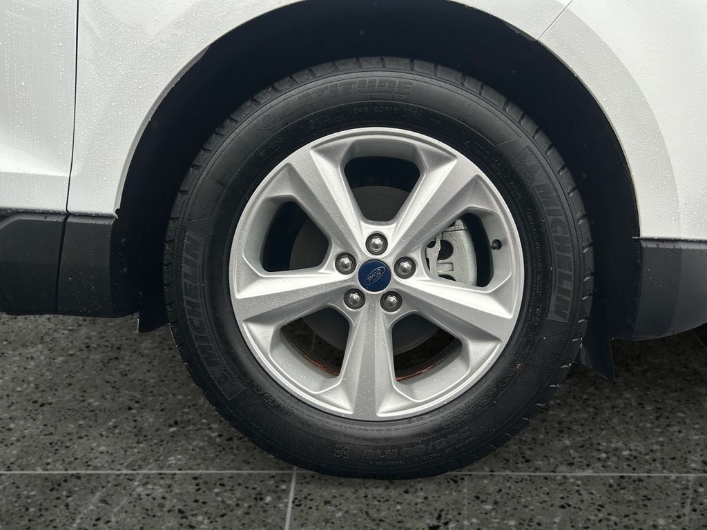 2019 Ford Edge SE